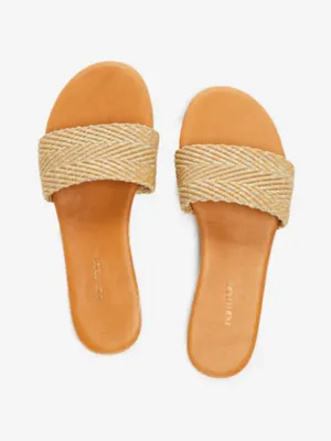 ANTIGUA SANDAL (ALMOND)