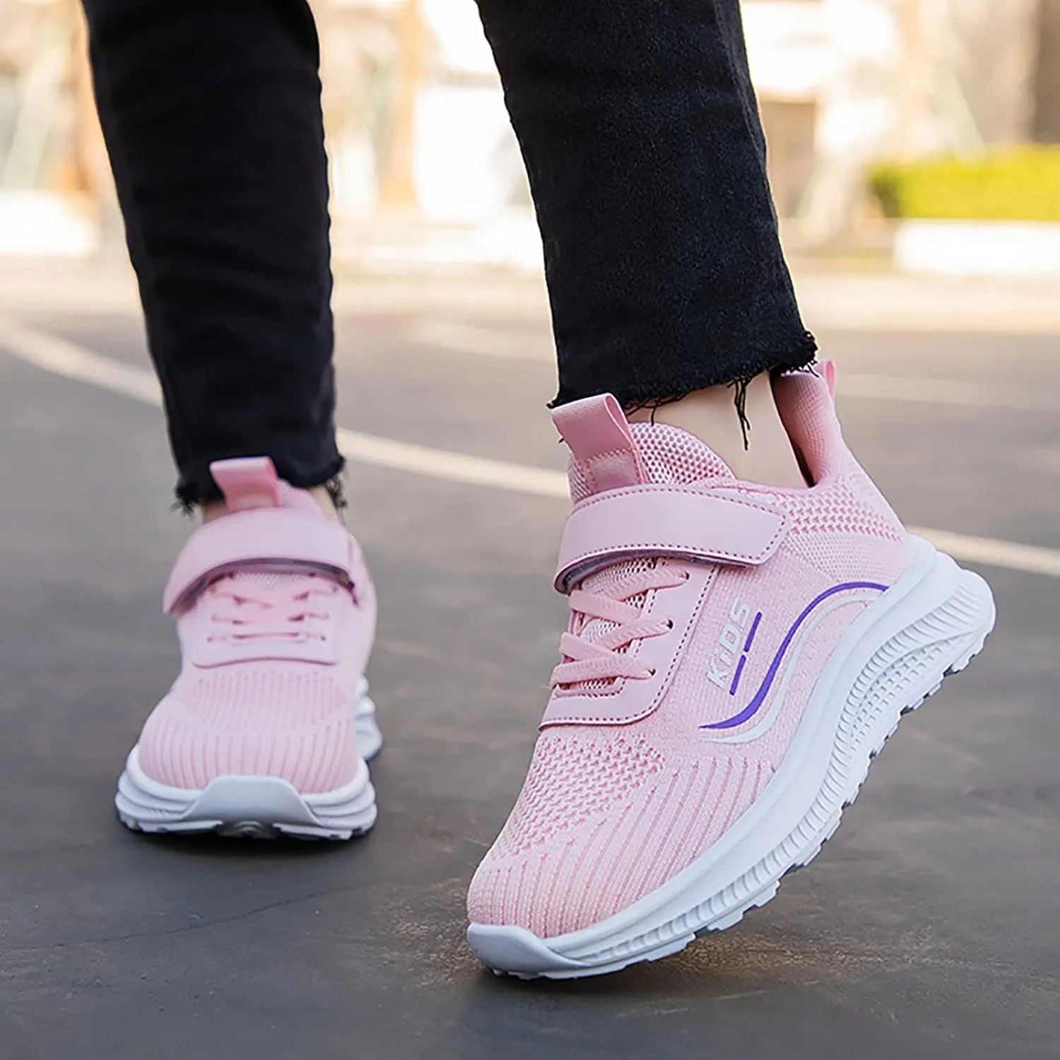 Boys Girls Sneakers Lightweight Breathable Athletic Running Shoes Slip On Walking Sports Shoes Fashion Shoes