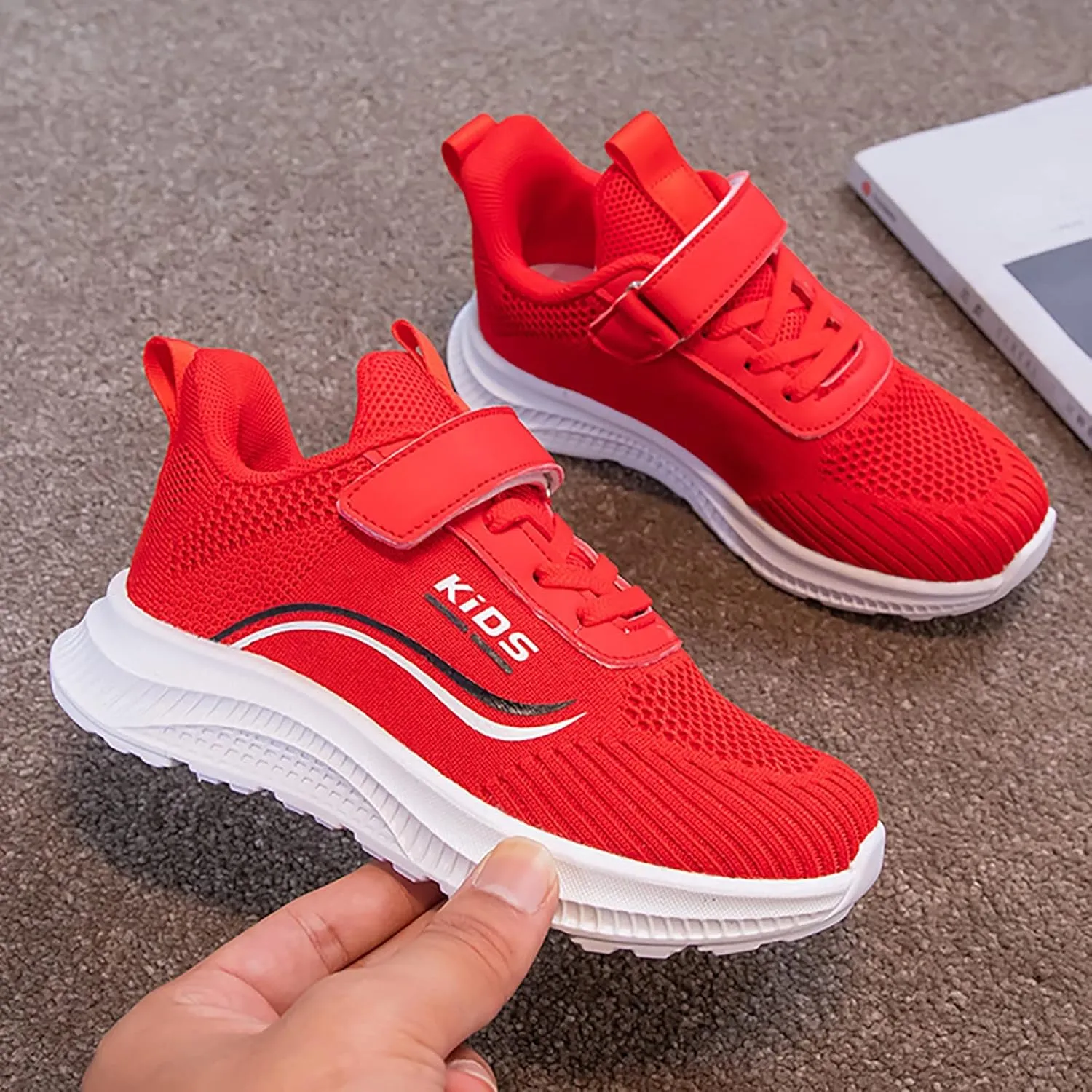 Boys Girls Sneakers Lightweight Breathable Athletic Running Shoes Slip On Walking Sports Shoes Fashion Shoes