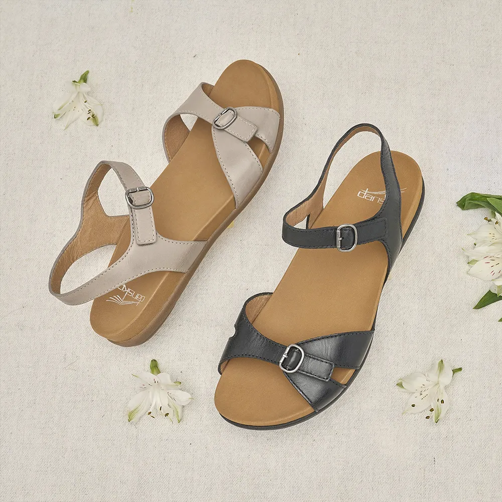 Dansko Judith Black Calf