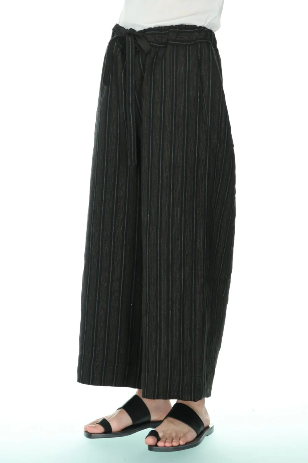 Drawstring Baggy Cropped trousers