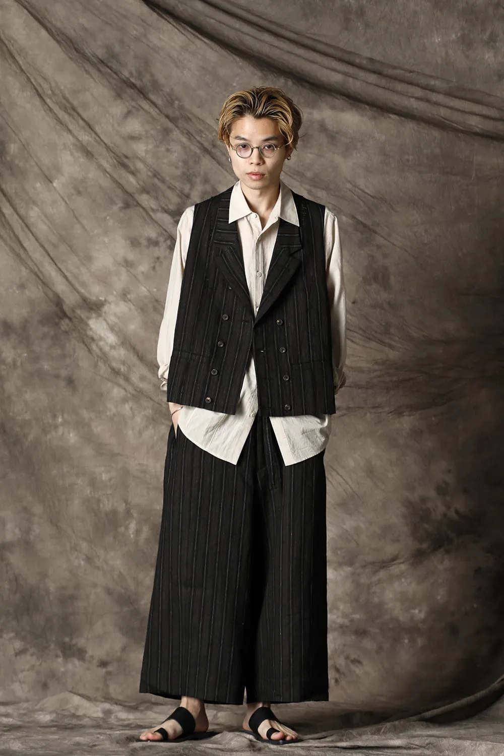 Drawstring Baggy Cropped trousers