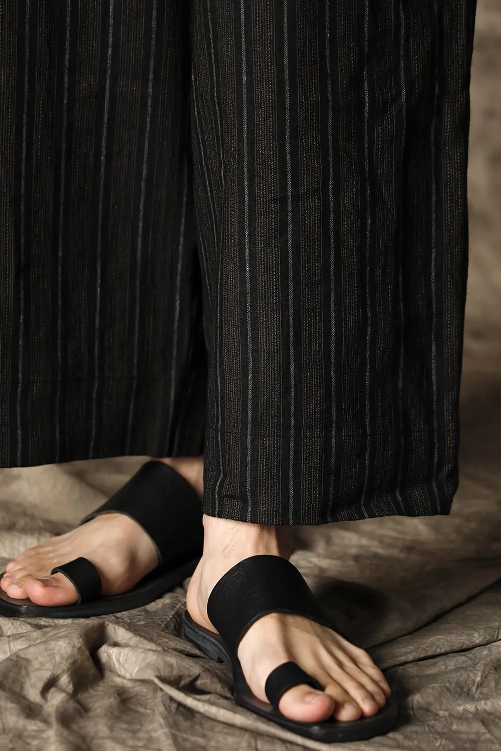 Drawstring Baggy Cropped trousers