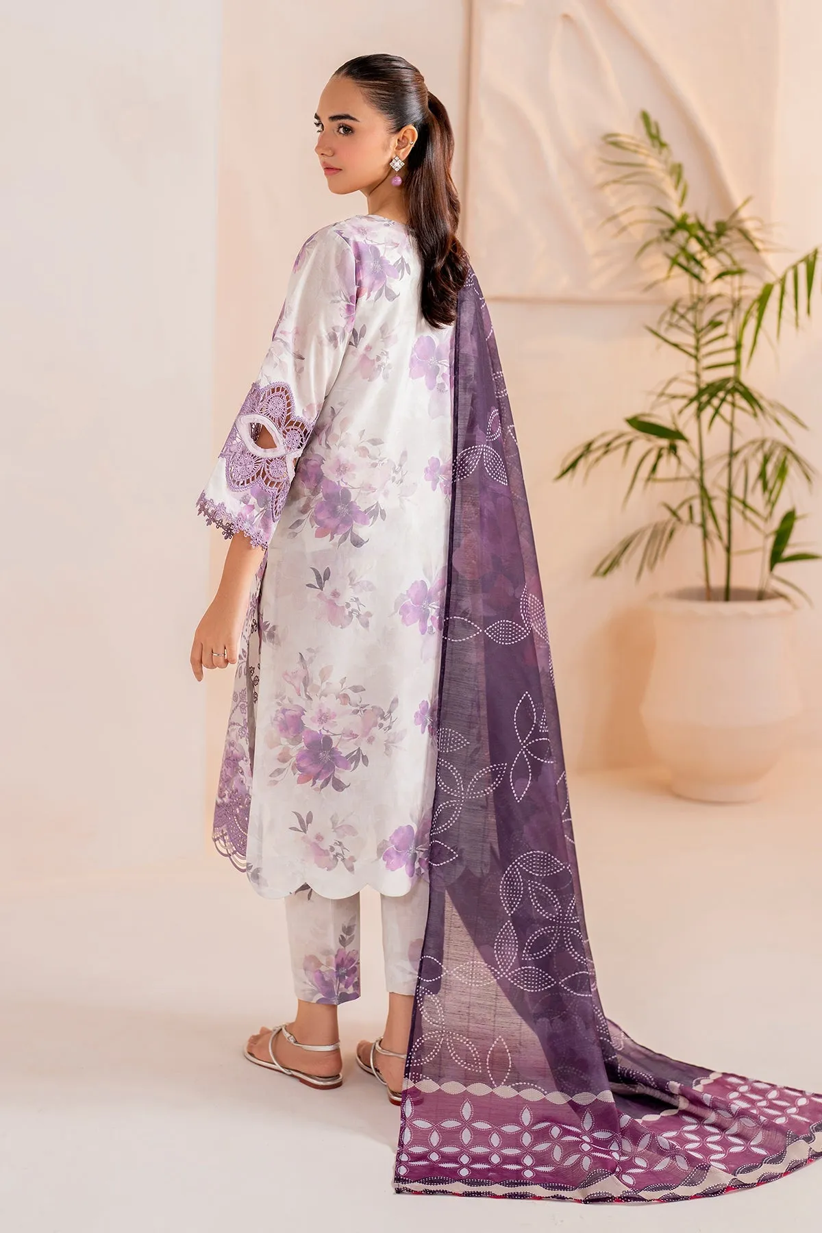 EMBROIDERED PRINTED LAWN SF-713