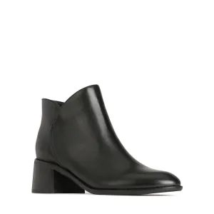 EOS Wylie Black Leather