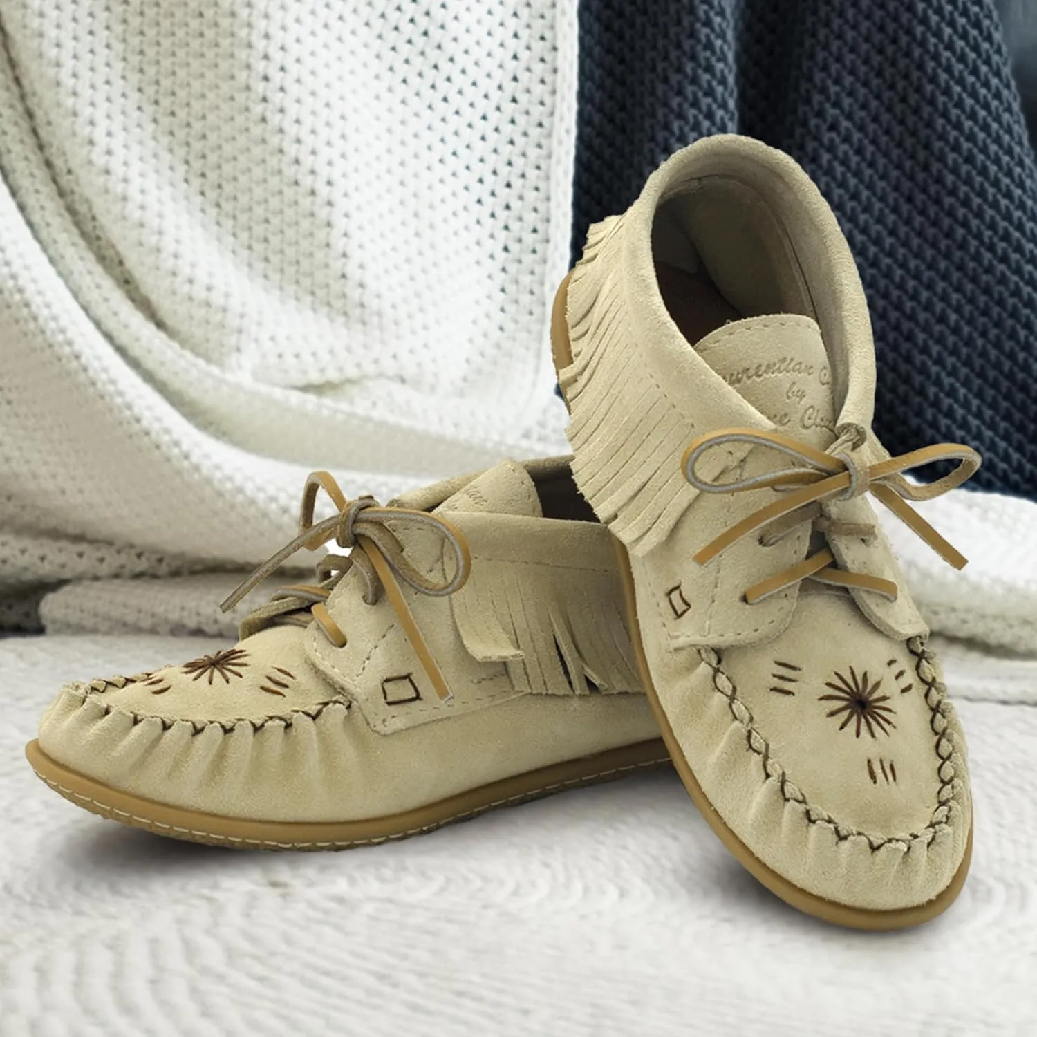 Laurentian Chief Moccasins Women Ankle Boot ?C Stylish Ankle Boots with Inca Embroidery, Comfortable Insole, Durable Rubber Sole, Made in Canada