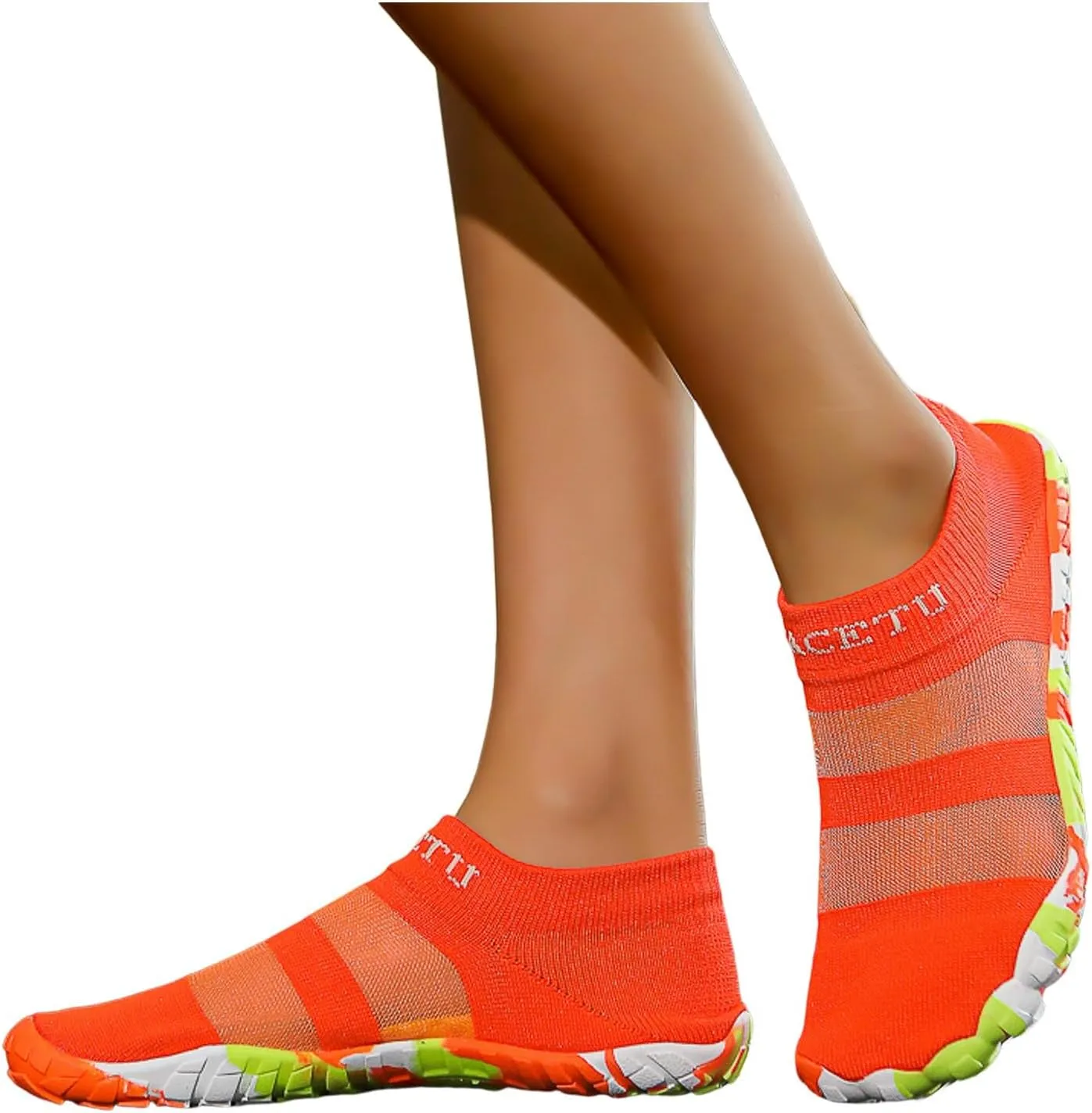 Men's Women's Slip On Water Shoes Quick Dry Barefoot Lightweight Aqua Shoes Beach Swim Pool Hiking Wading Surfing Sport Sneakers with Breathable Mesh Knit Non Slip Indoor Yoga Fitness Boxing