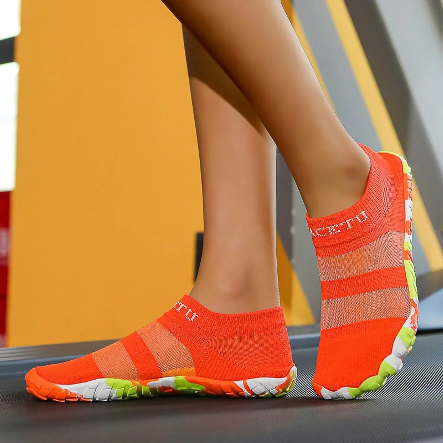 Men's Women's Slip On Water Shoes Quick Dry Barefoot Lightweight Aqua Shoes Beach Swim Pool Hiking Wading Surfing Sport Sneakers with Breathable Mesh Knit Non Slip Indoor Yoga Fitness Boxing