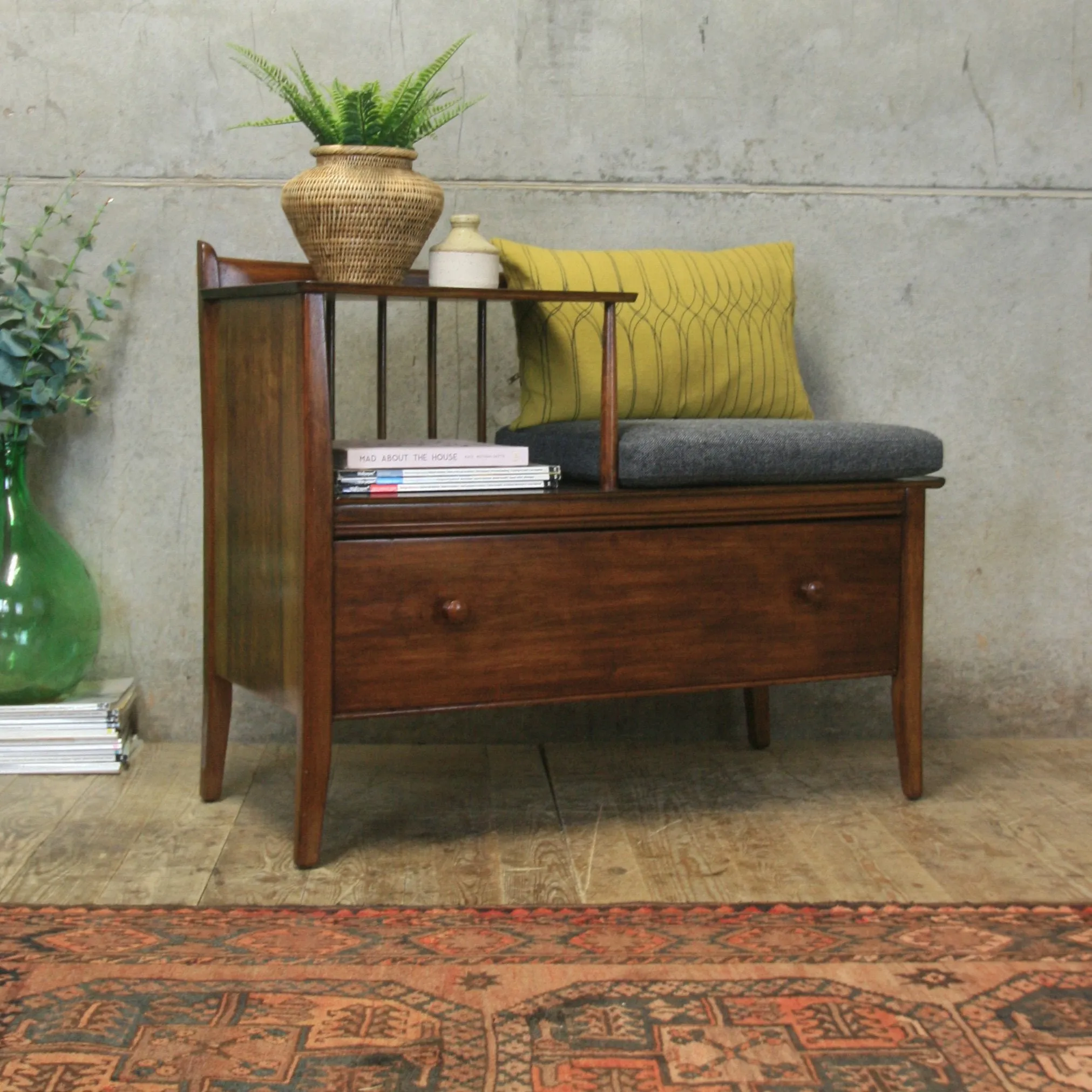 Mid Century Chippy Heath Telephone Seat – 2401b