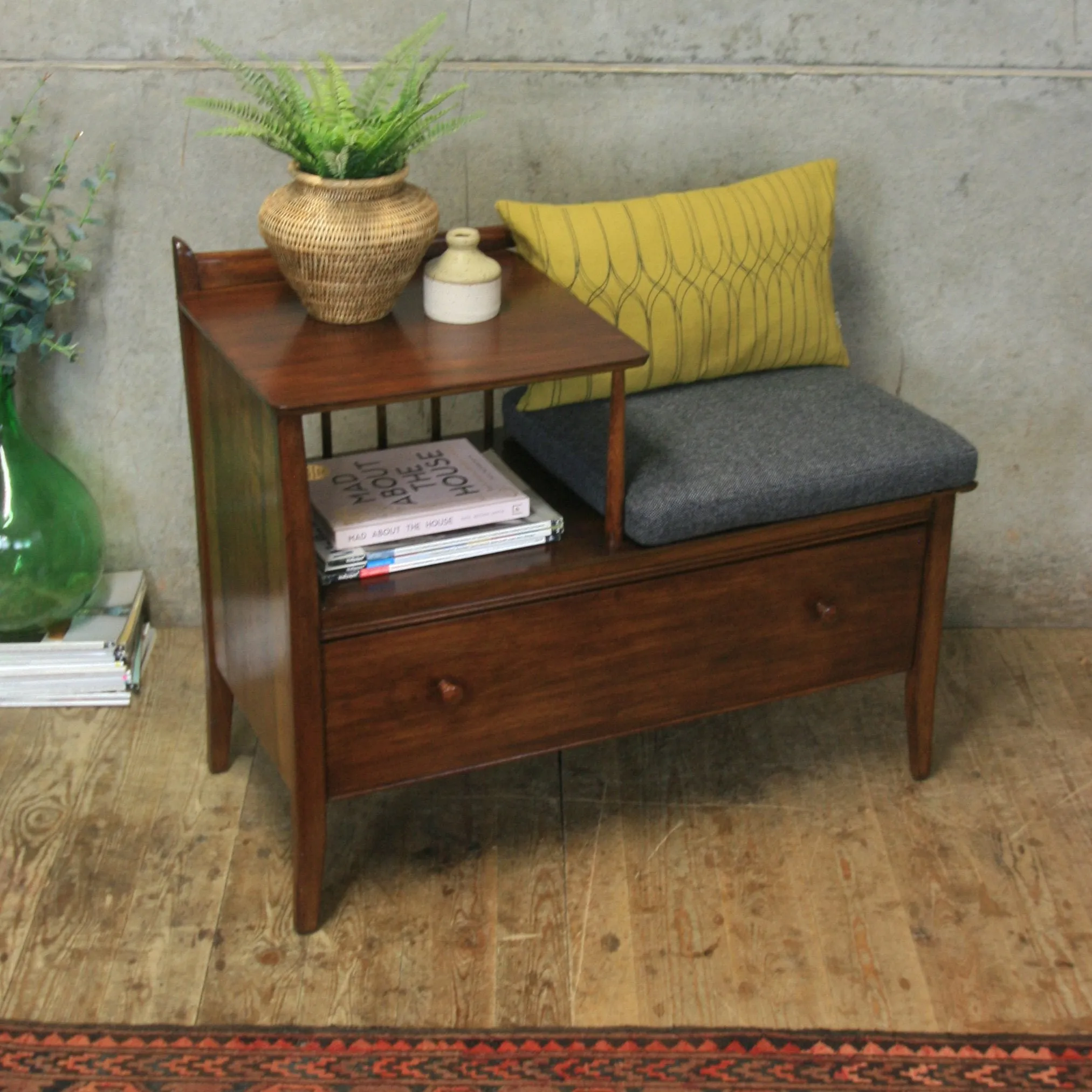 Mid Century Chippy Heath Telephone Seat – 2401b