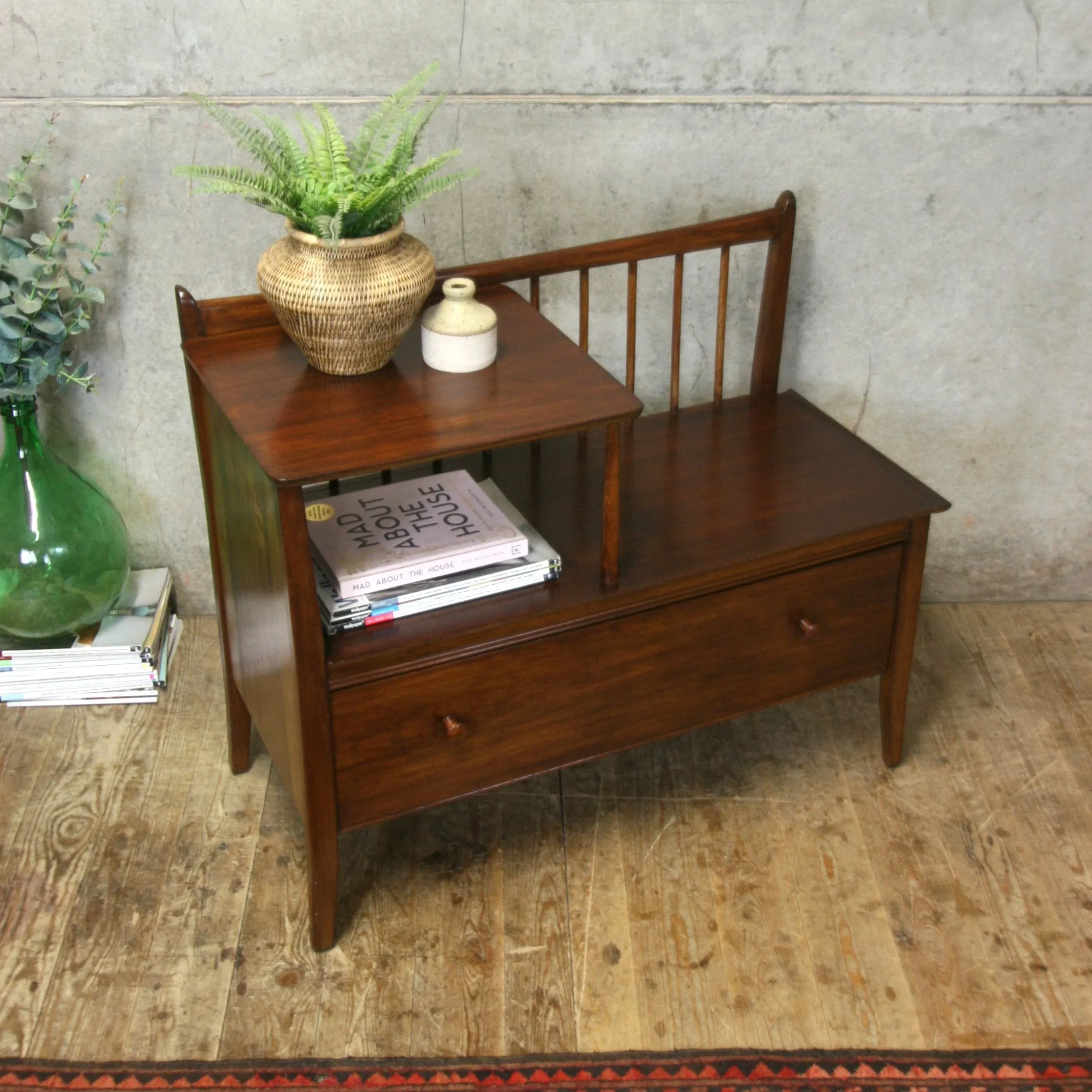 Mid Century Chippy Heath Telephone Seat – 2401b