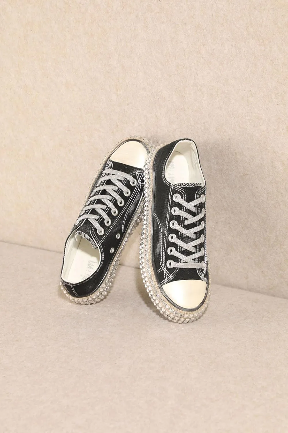Mi.iM Billie Rubber Sole Lace-up Vintage Studded Canvas Sneakers