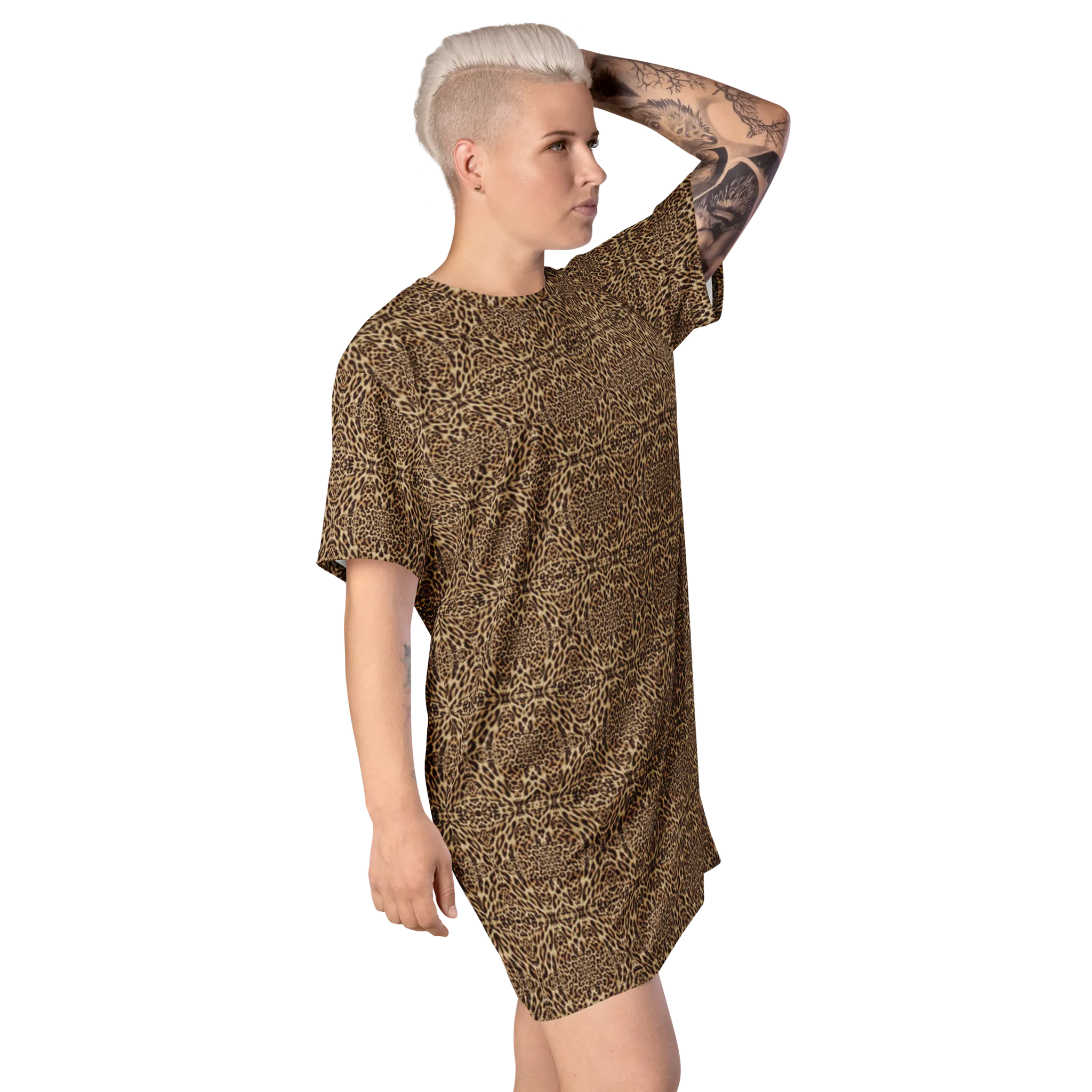 Recursia Contemplative Jaguar I T-Shirt Dress