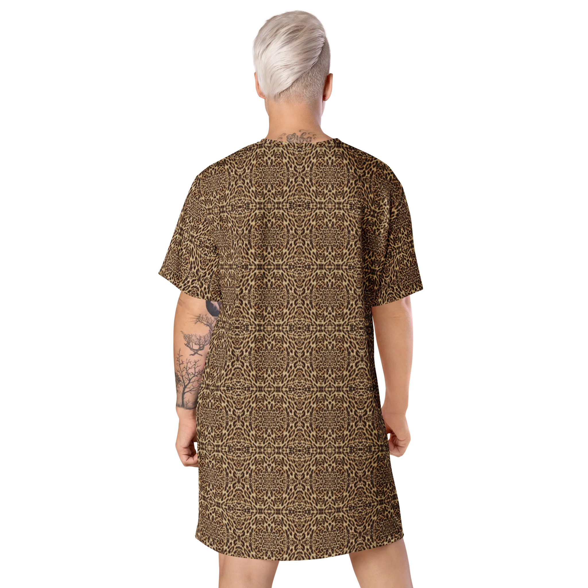 Recursia Contemplative Jaguar I T-Shirt Dress