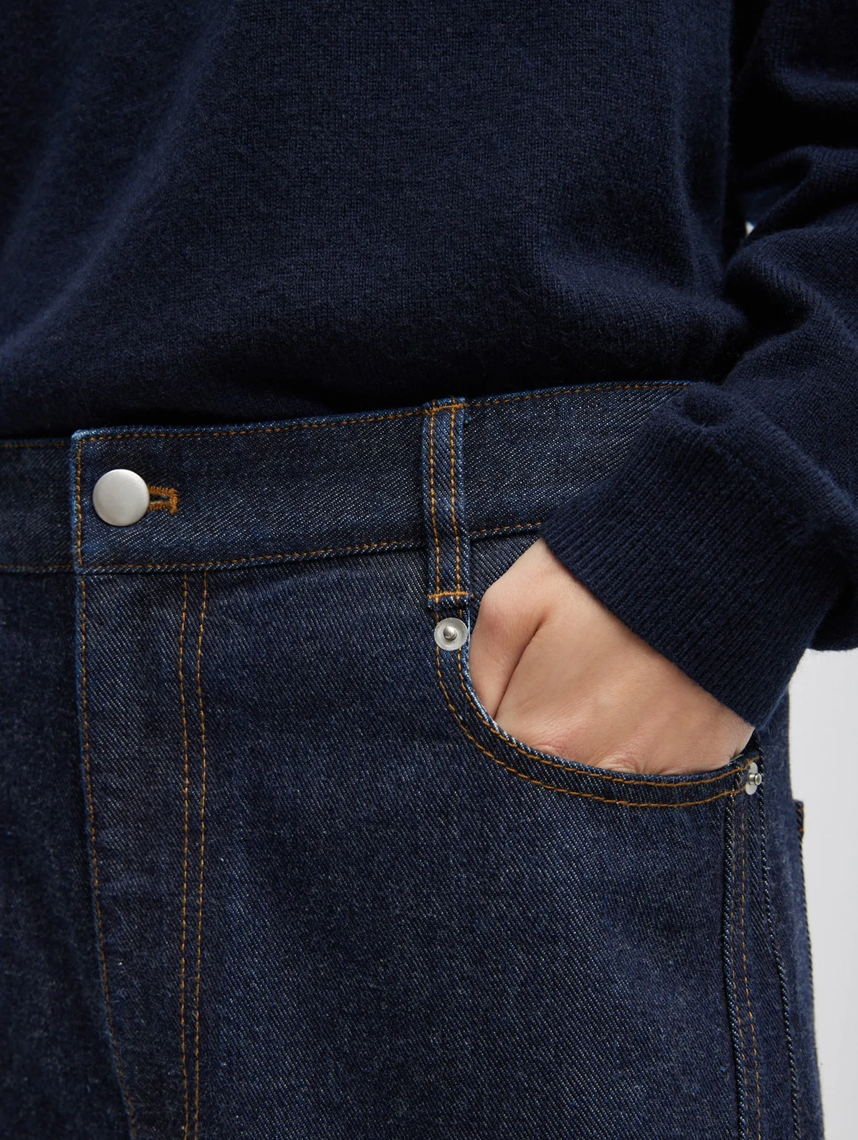 Regular Earl Jean in Indigo Denim
