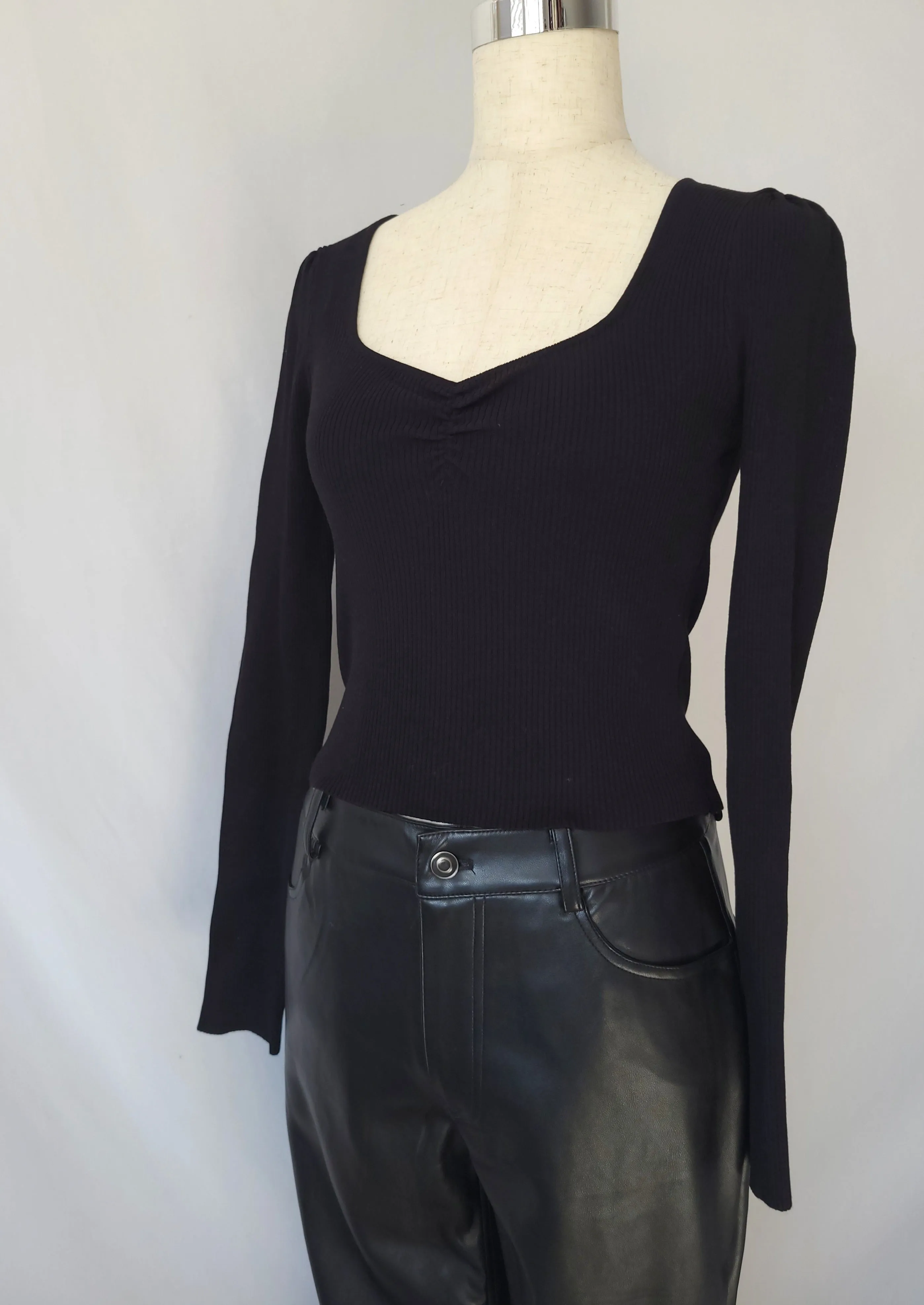 Ruched Bust Long Sleeve Top-Black S-XL