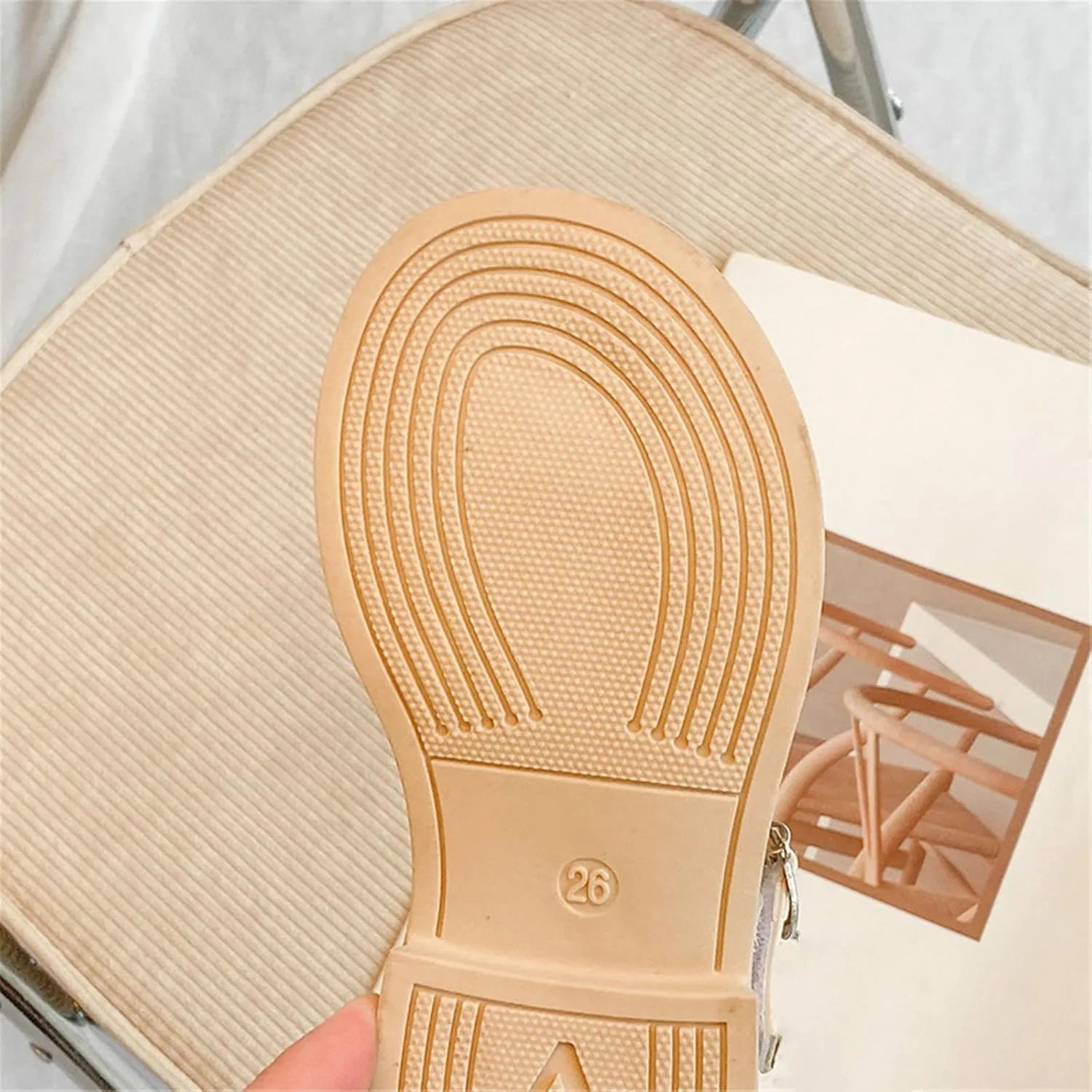 Sandals for Girls Leather Rhinestones Bow Soft Open Toe Princess Dress Flat Shoes Summer Outdoor Beach Sandals (Beige, 3 Big Kids)