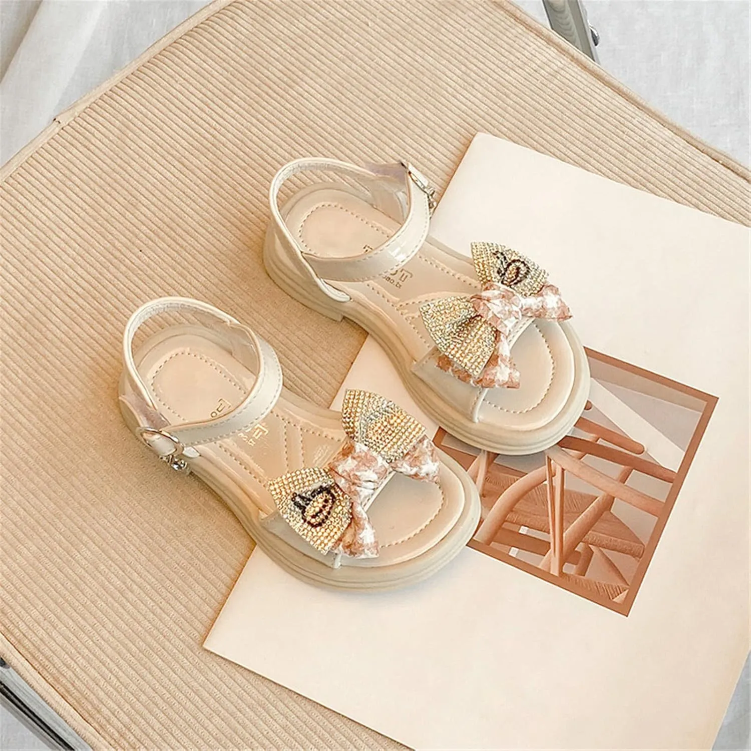 Sandals for Girls Leather Rhinestones Bow Soft Open Toe Princess Dress Flat Shoes Summer Outdoor Beach Sandals (Beige, 3 Big Kids)