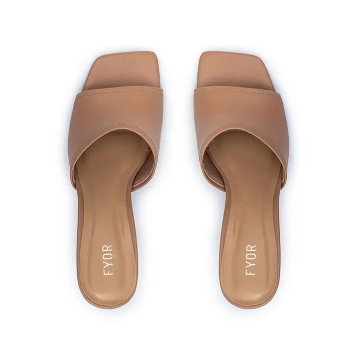 Stay on trend Mule BCM 156