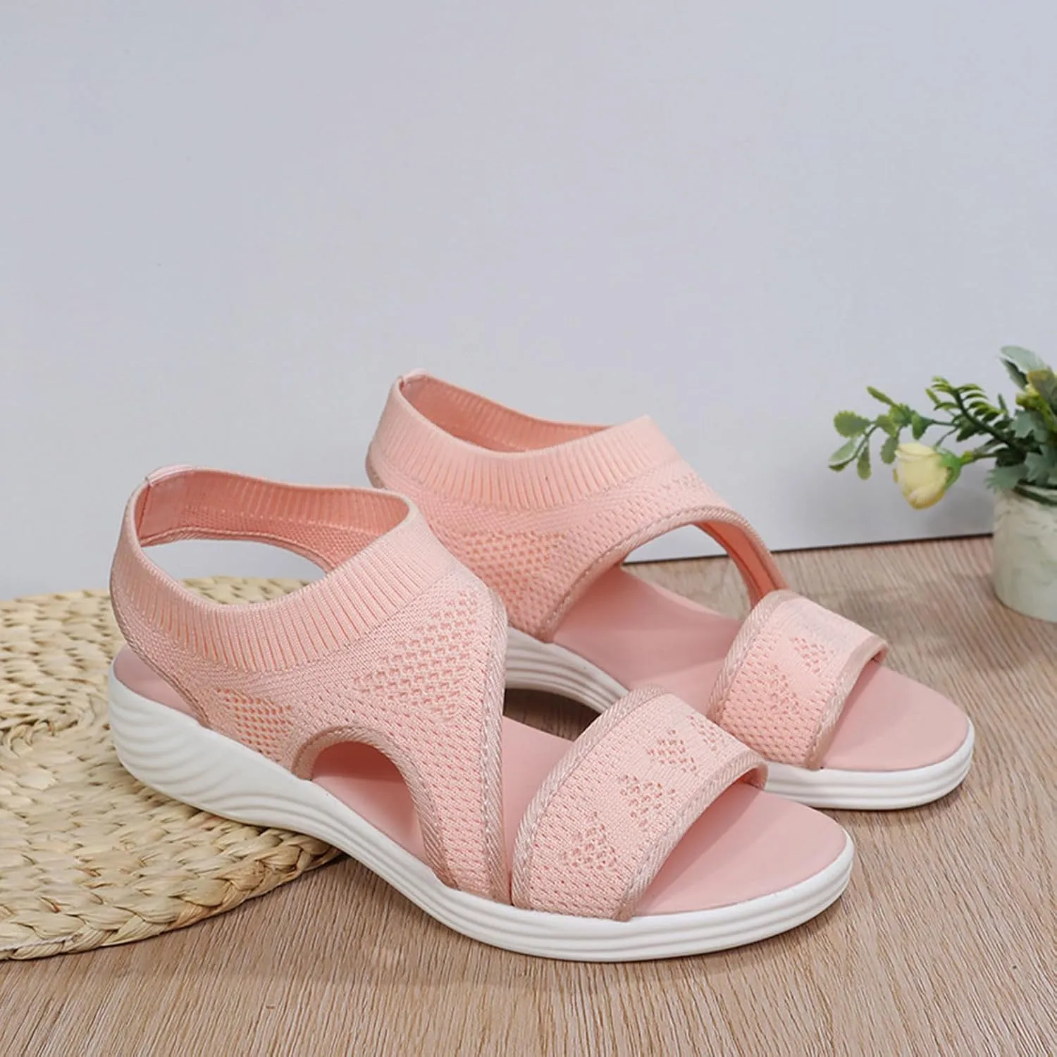 Summer Sports Sandals Women Breathable Mesh Orthopedic Sandals Soft Mat Diabetic Sandals Flat Beach Walking Sandals