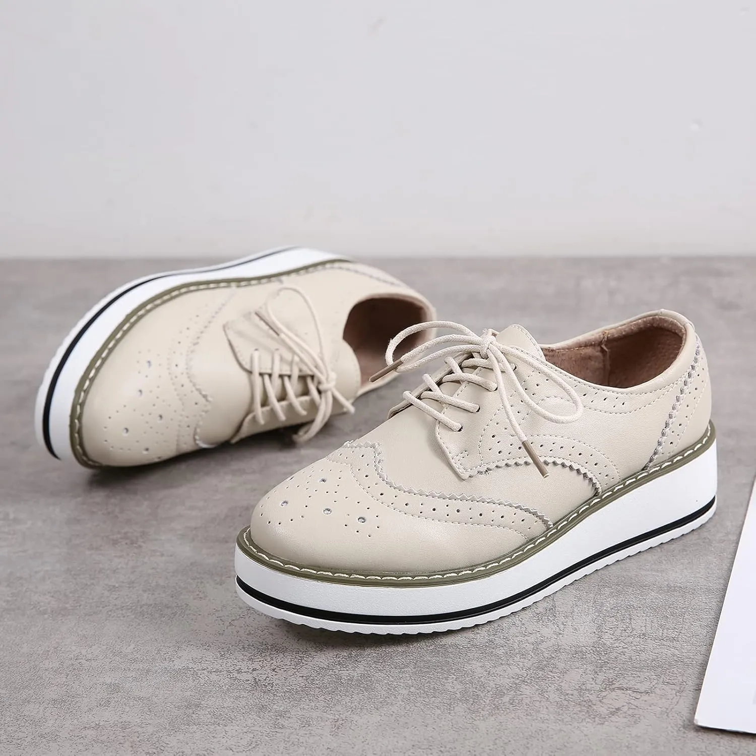 Women's Lace-Up Brogues Sneakers Causal Platform Round Toe Oxfords Shoes